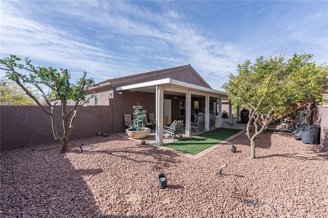 14158 S Calabasas Road, Yucca, AZ 86438