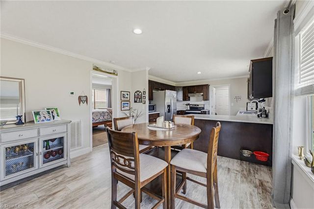 2281 Farmington Road, Mocksville, NC 27028