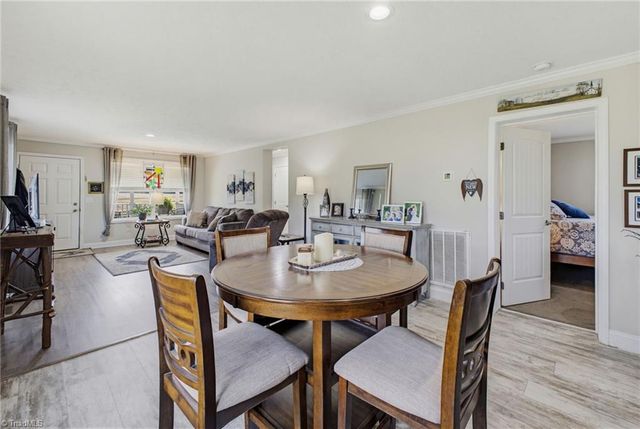 2281 Farmington Road, Mocksville, NC 27028