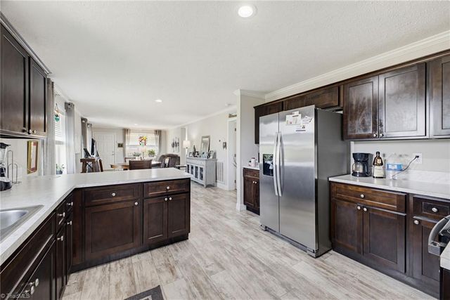 2281 Farmington Road, Mocksville, NC 27028