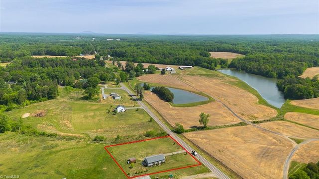 2281 Farmington Road, Mocksville, NC 27028