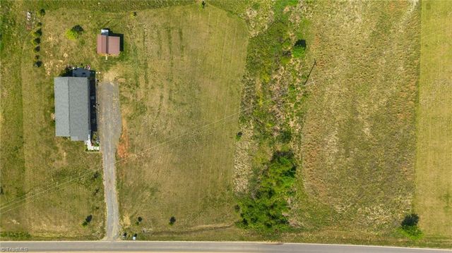 2281 Farmington Road, Mocksville, NC 27028