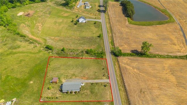 2281 Farmington Road, Mocksville, NC 27028