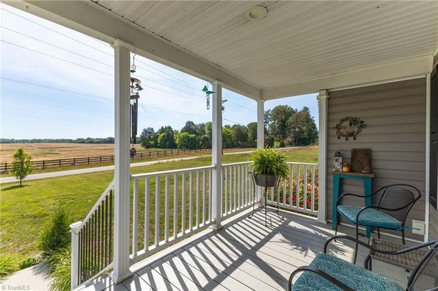 2281 Farmington Road, Mocksville, NC 27028