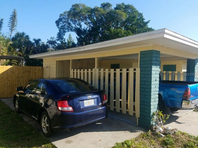 2165 SUNNYSIDE LANE, Sarasota, FL 34239
