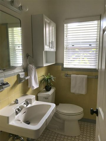2165 SUNNYSIDE LANE, Sarasota, FL 34239