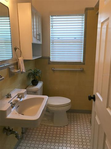 2165 SUNNYSIDE LANE, Sarasota, FL 34239