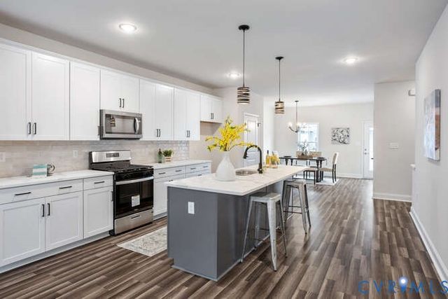 6541 Hardee Haven Pl, Midlothian, VA 23112