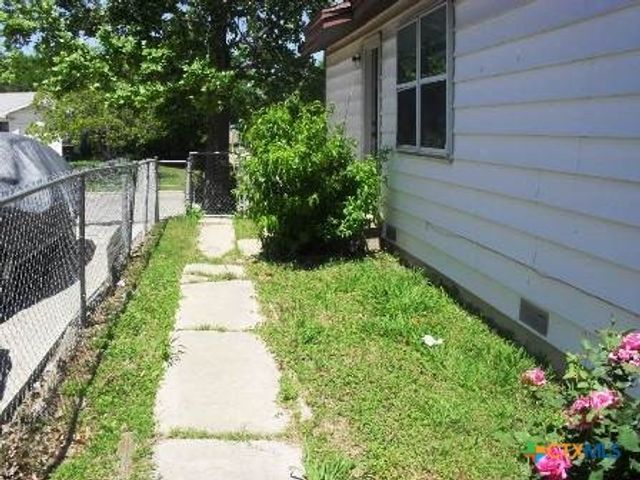 910 San Antonio Street, Killeen, TX 76541