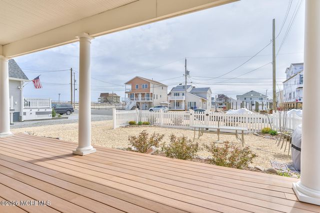 10 4th Avenue 101, Ortley Beach, NJ 08751