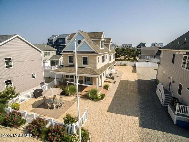 10 4th Avenue 101, Ortley Beach, NJ 08751
