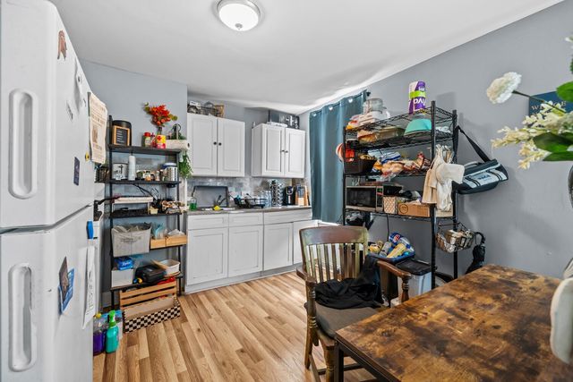 287 23RD Street, New York City, NY 11215