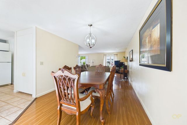 663 Wareham Street 11, Middleboro, MA 02346