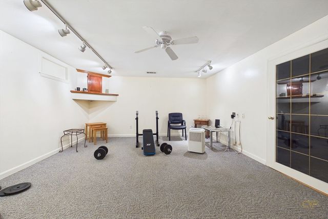 663 Wareham Street 11, Middleboro, MA 02346