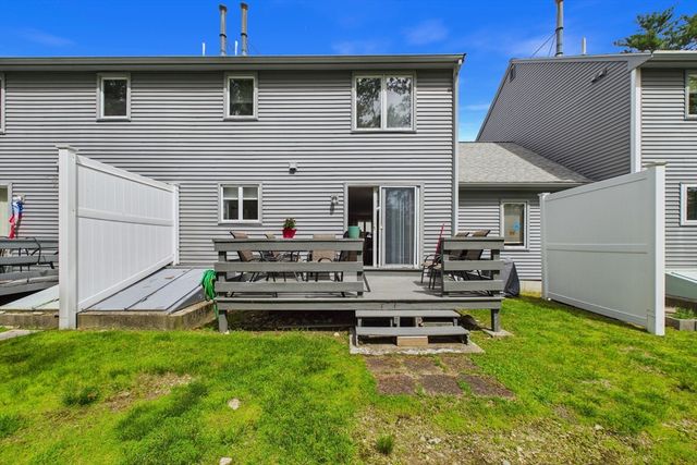 663 Wareham Street 11, Middleboro, MA 02346