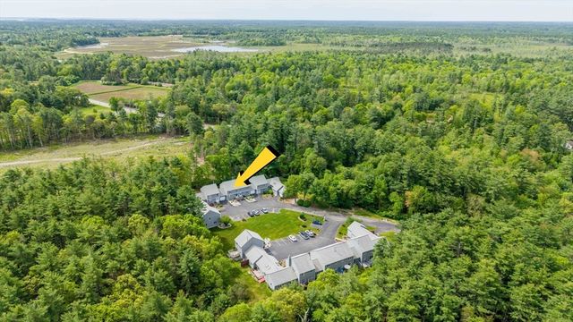 663 Wareham Street 11, Middleboro, MA 02346