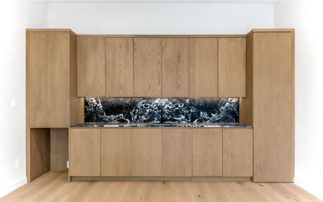 6145 Llano Avenue, Dallas, TX 75214