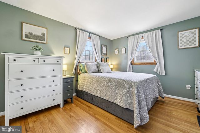 2438 EBBVALE RD, Manchester, MD 21102