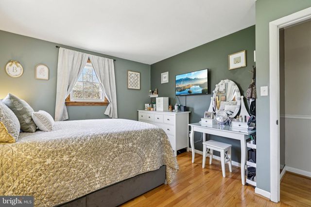 2438 EBBVALE RD, Manchester, MD 21102