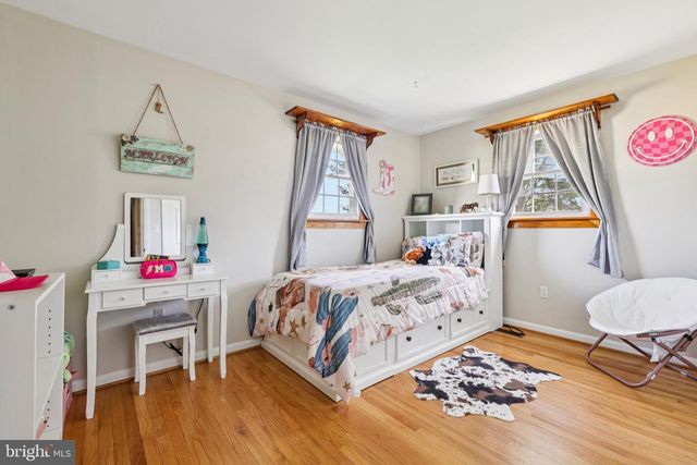 2438 EBBVALE RD, Manchester, MD 21102