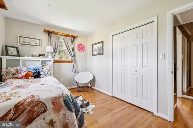 2438 EBBVALE RD, Manchester, MD 21102