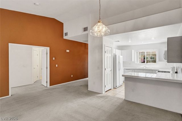 10552 Pine Pointe Avenue 204, Las Vegas, NV 89144