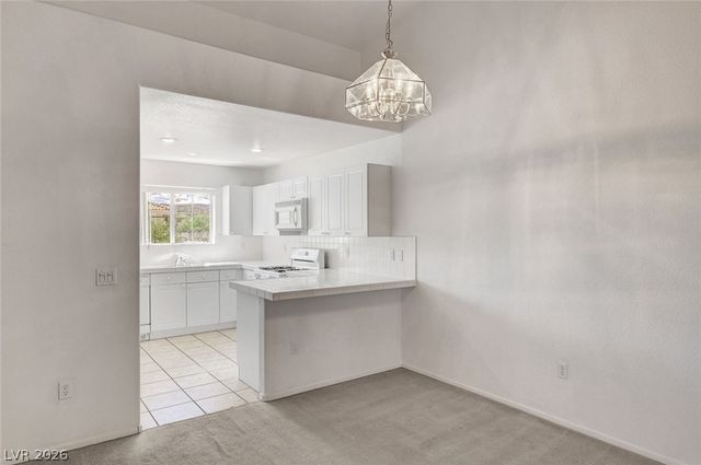 10552 Pine Pointe Avenue 204, Las Vegas, NV 89144