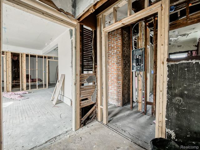 1791 W Grand Boulevard, Detroit, MI 48208