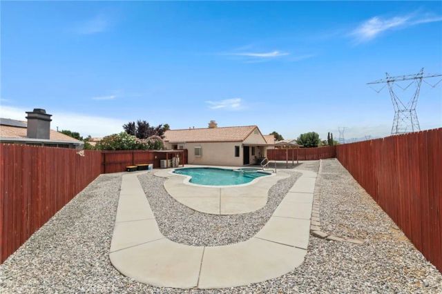 13628 Monterey, Victorville, CA 92392