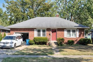 1809 Olive Street, Highland, IL 62249