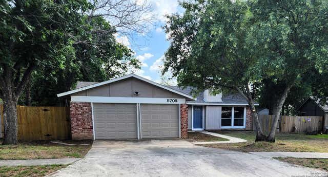 5702 valley forge, San Antonio, TX 78233