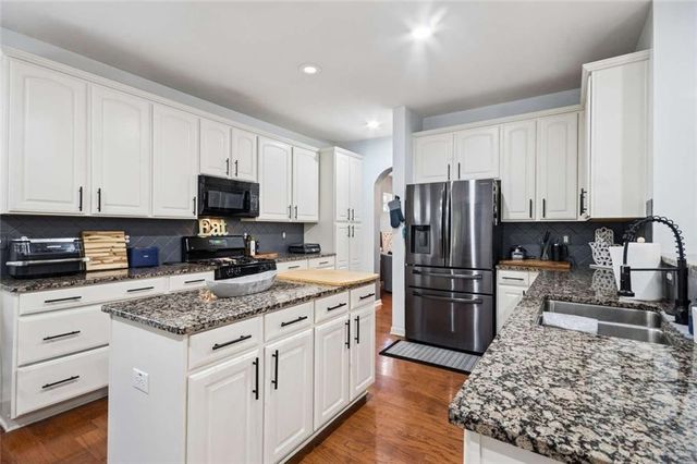 9357 Opal Drive, Douglasville, GA 30135