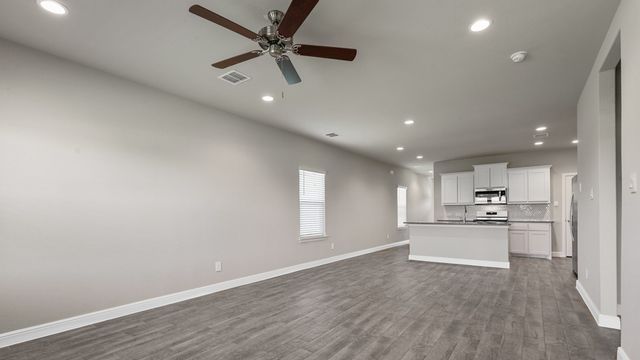 413 RED ADMIRAL Lane, Denton, TX 76259