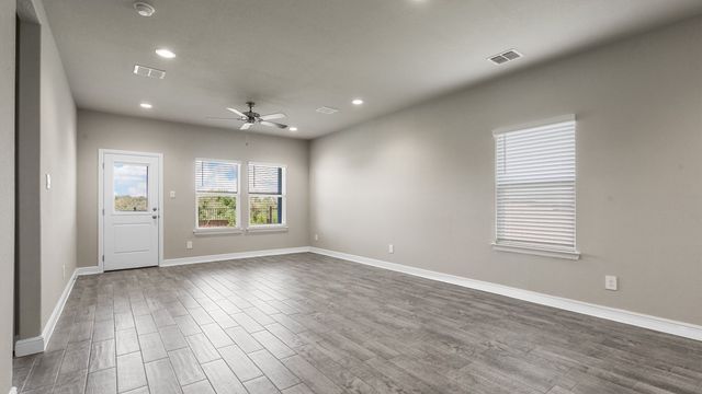 413 RED ADMIRAL Lane, Denton, TX 76259