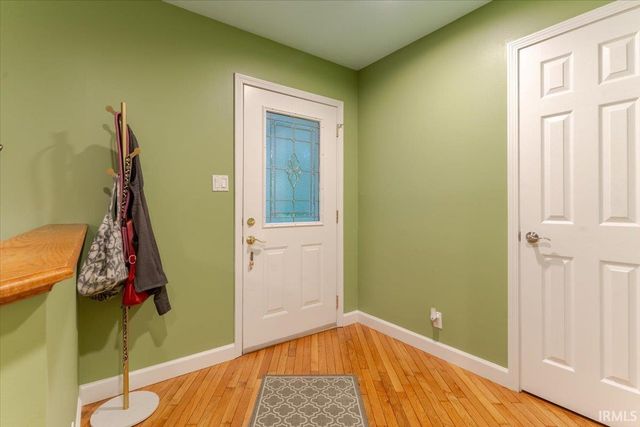 7055 Sharon Road, Newburgh, IN 47630