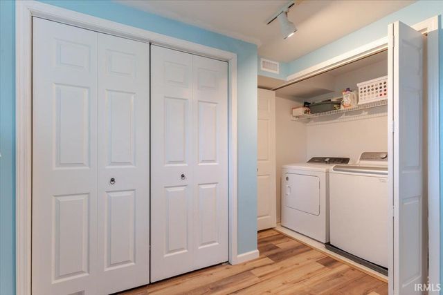 7055 Sharon Road, Newburgh, IN 47630