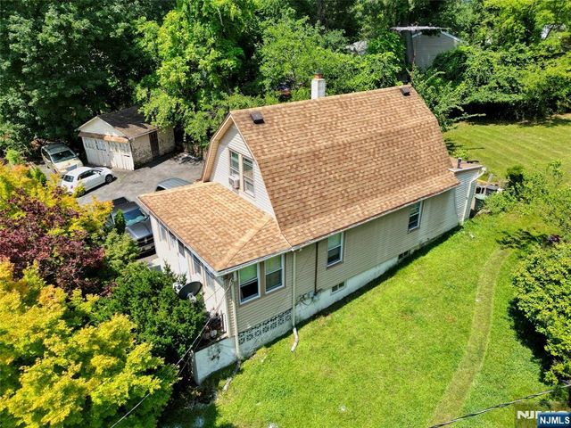 69 Linda Vista Avenue, North Haledon, NJ 07508