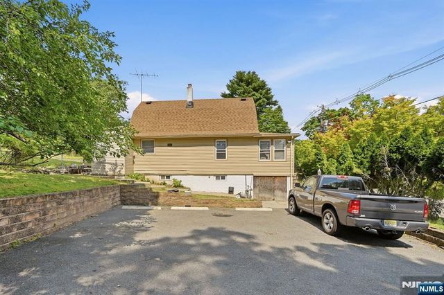69 Linda Vista Avenue, North Haledon, NJ 07508