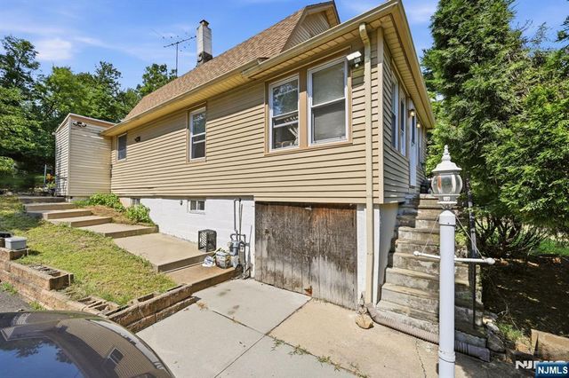69 Linda Vista Avenue, North Haledon, NJ 07508
