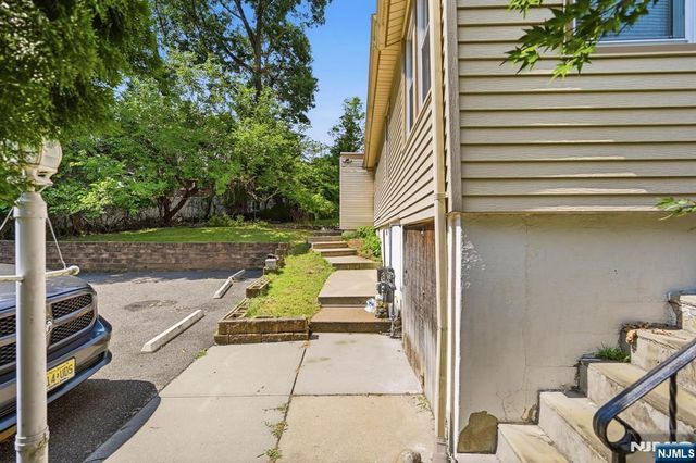 69 Linda Vista Avenue, North Haledon, NJ 07508