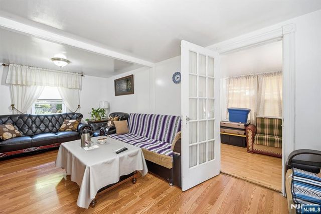 69 Linda Vista Avenue, North Haledon, NJ 07508