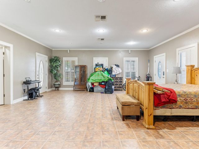 2613 State Highway 60 N, Bay City, TX 77414