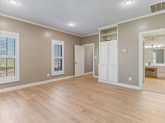 2613 State Highway 60 N, Bay City, TX 77414