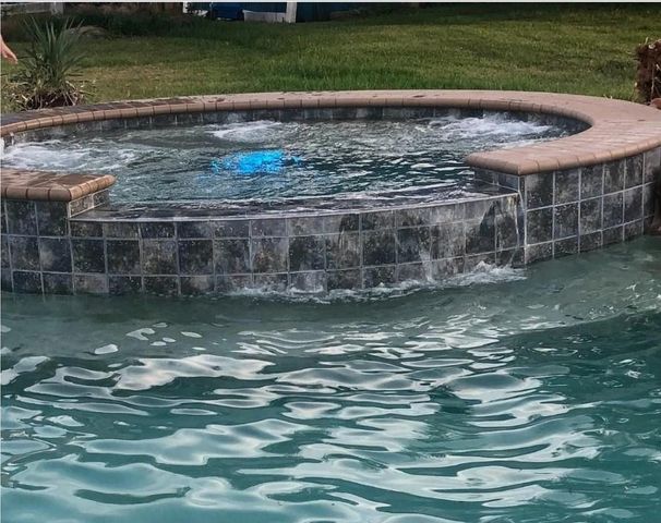 2613 State Highway 60 N, Bay City, TX 77414