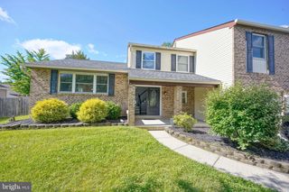30 LANCELOT LA, Mount Laurel, NJ 08054