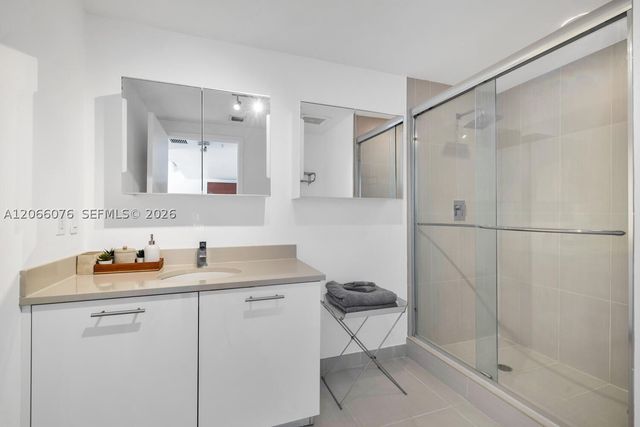 3250 NE 1st Ave 1119, Miami, FL 33137