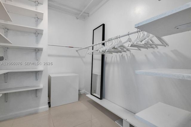 3250 NE 1st Ave 1119, Miami, FL 33137