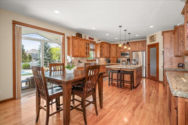 1920 S Dusk Ln, Greenacres, WA 99016