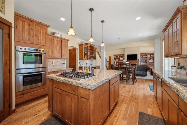 1920 S Dusk Ln, Greenacres, WA 99016