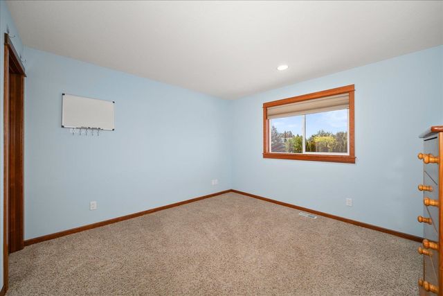 1920 S Dusk Ln, Greenacres, WA 99016